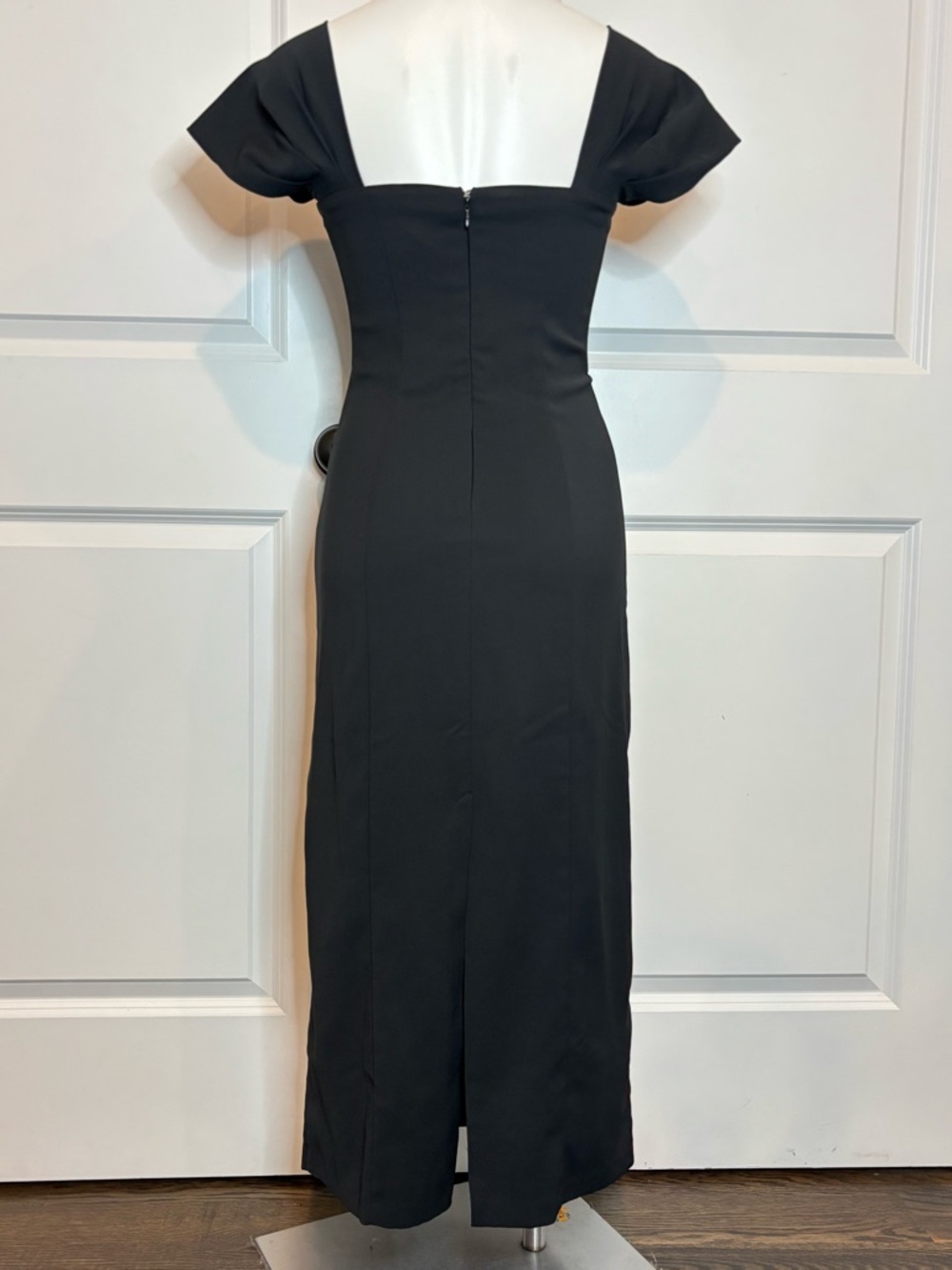 NWT Abercrombie & Fitch Black Off Shoulder Sweetheart Midi Sheath Dress S - Picture 6 of 11